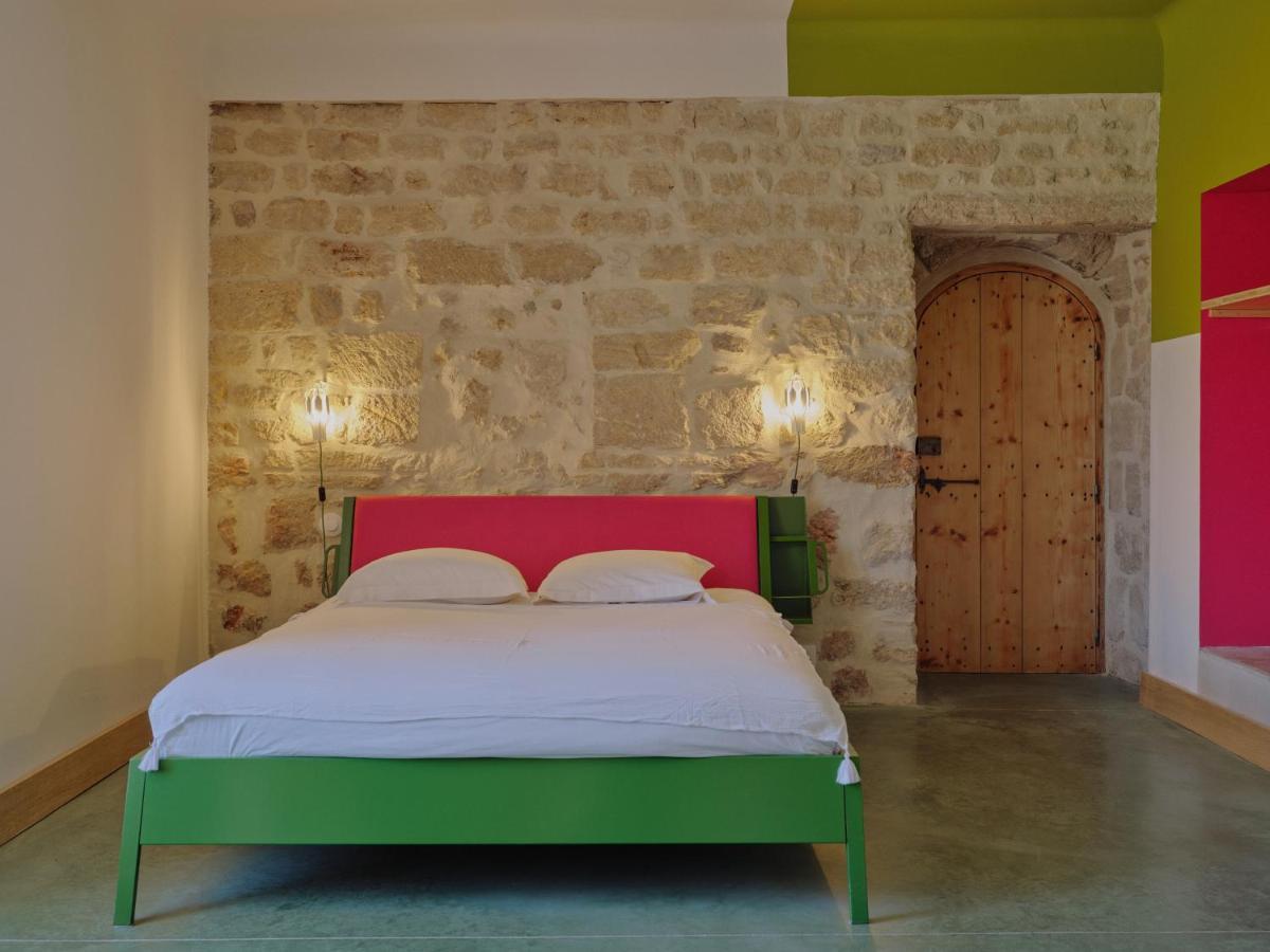 Bed and Breakfast Domaine La Ferme Hi Bride Villelaure Экстерьер фото