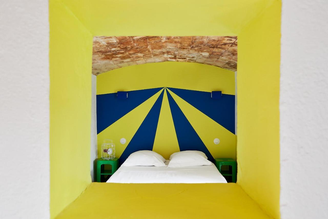 Bed and Breakfast Domaine La Ferme Hi Bride Villelaure Экстерьер фото
