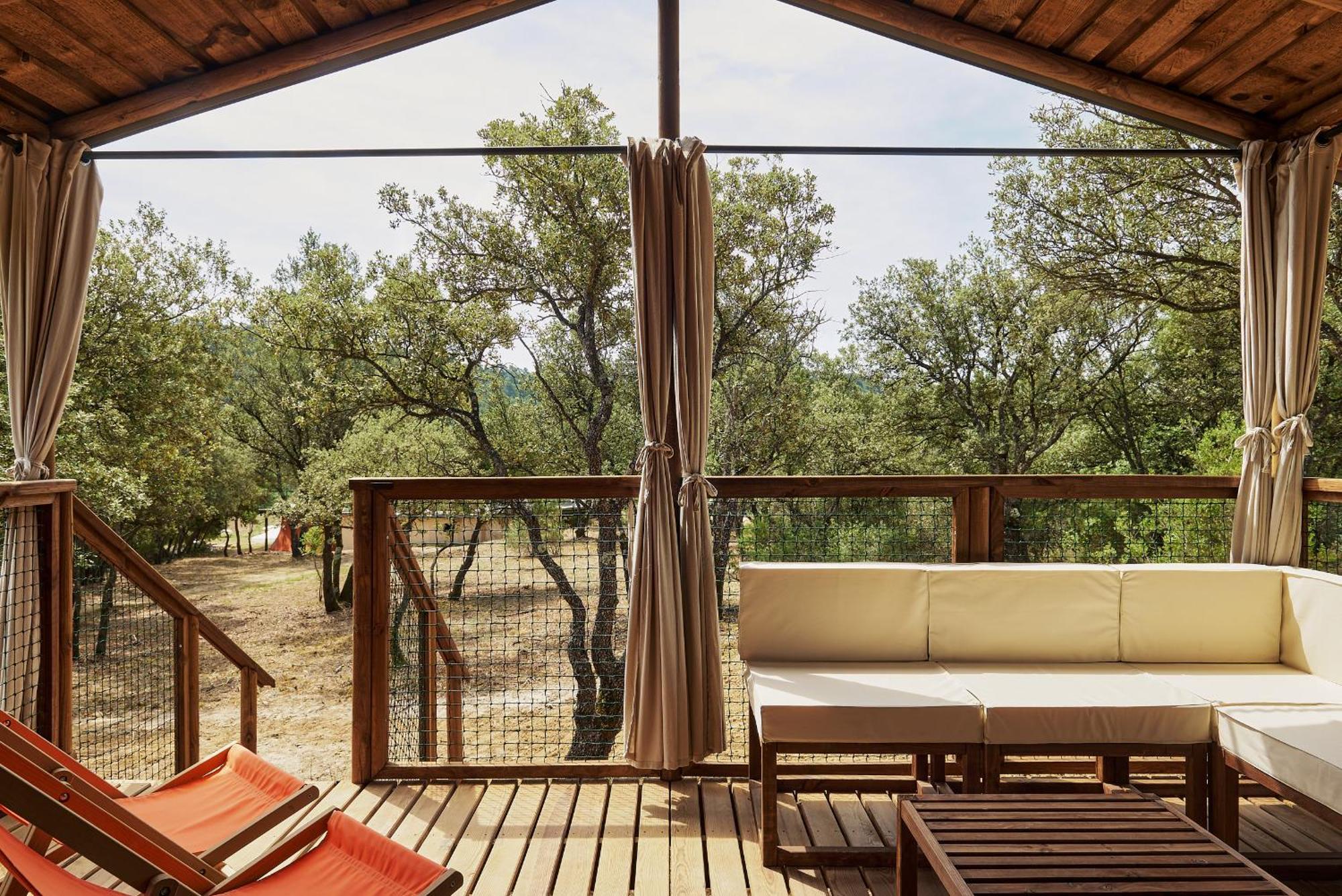 Bed and Breakfast Domaine La Ferme Hi Bride Villelaure Экстерьер фото